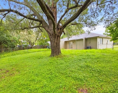 12216 Eastcove Drive - Photo Thumbnail 13