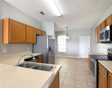 117 Sunset View Drive - Photo Thumbnail 4