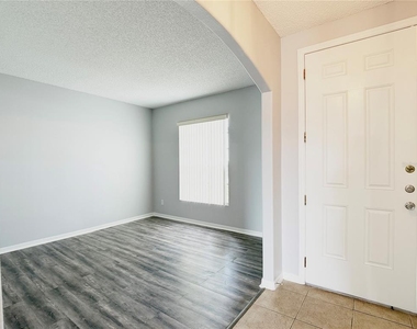 117 Sunset View Drive - Photo Thumbnail 8
