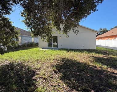 6739 Forsyth Oak Court - Photo Thumbnail 22