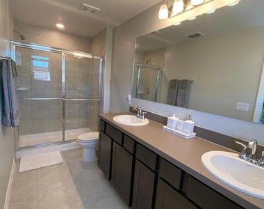 4796 Coral Castle Drive - Photo Thumbnail 8