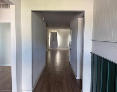 2268 Tudor Rose Drive - Photo Thumbnail 19