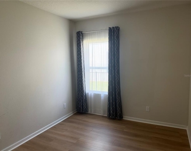 2268 Tudor Rose Drive - Photo Thumbnail 12