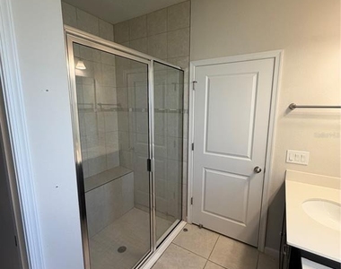 2268 Tudor Rose Drive - Photo Thumbnail 4
