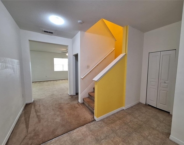 10175 Winding River Road - Photo Thumbnail 2
