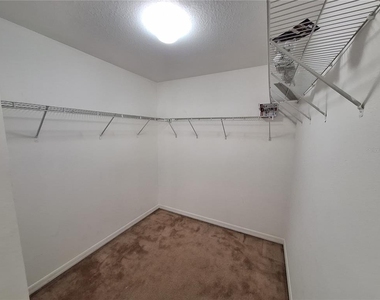 10175 Winding River Road - Photo Thumbnail 13