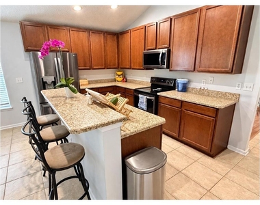 4922 Nw 81 Avenue - Photo Thumbnail 1