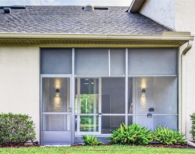 1118 Hansberry Court - Photo Thumbnail 25