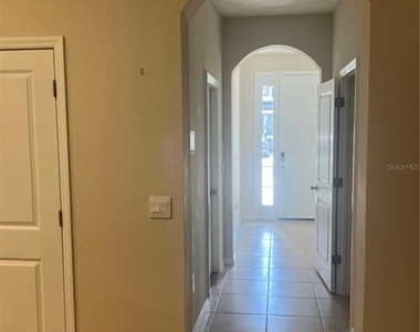 6548 Calypso Coral Lane - Photo Thumbnail 8