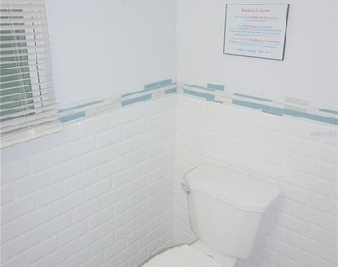946 40th Street - Photo Thumbnail 21