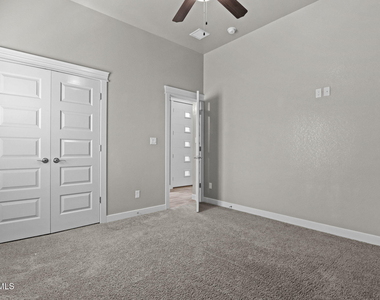 14264 John Scagno - Photo Thumbnail 36