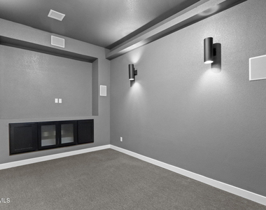 14264 John Scagno - Photo Thumbnail 20