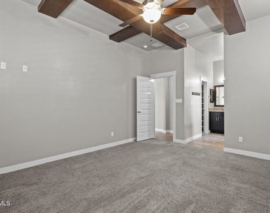 14264 John Scagno - Photo Thumbnail 24