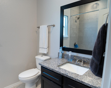 1677 Asbury Street - Photo Thumbnail 13
