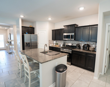 1677 Asbury Street - Photo Thumbnail 11