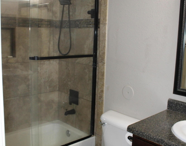 3713 Loma Esteban Drive - Photo Thumbnail 21
