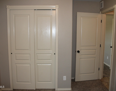3713 Loma Esteban Drive - Photo Thumbnail 13