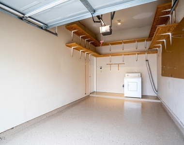 1557 Common Drive - Photo Thumbnail 18