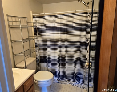 1118 Main Street - Photo Thumbnail 11