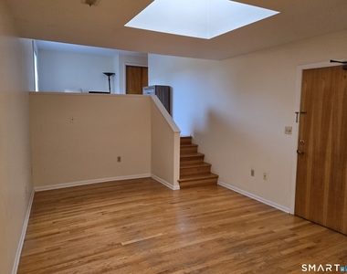 1118 Main Street - Photo Thumbnail 1