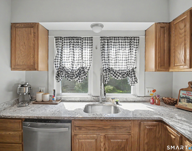 37 Hall Hill Road - Photo Thumbnail 9