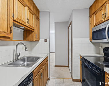 34a Padanaram Road - Photo Thumbnail 12