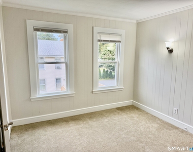 140 Greenwood Street - Photo Thumbnail 14