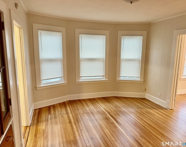 140 Greenwood Street - Photo Thumbnail 8