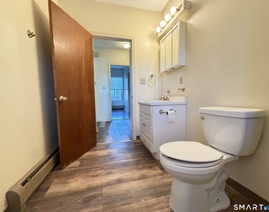 25 Cleveland Avenue - Photo Thumbnail 10