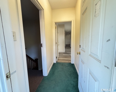 25 Cleveland Avenue - Photo Thumbnail 3