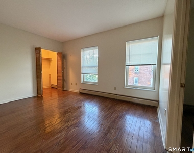 25 Cleveland Avenue - Photo Thumbnail 11