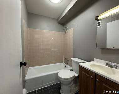 85 Union Avenue - Photo Thumbnail 6