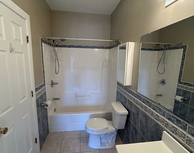 1064 Poquonnock Road - Photo Thumbnail 20