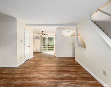 157 Shelter Rock Road - Photo Thumbnail 12