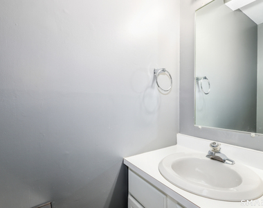157 Shelter Rock Road - Photo Thumbnail 11