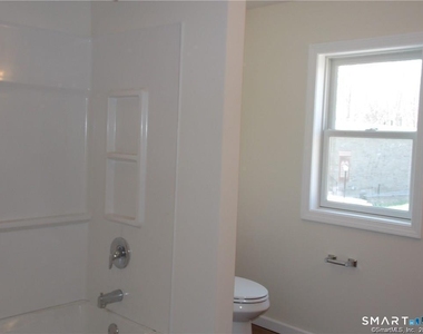 94 Lebanon Avenue - Photo Thumbnail 13