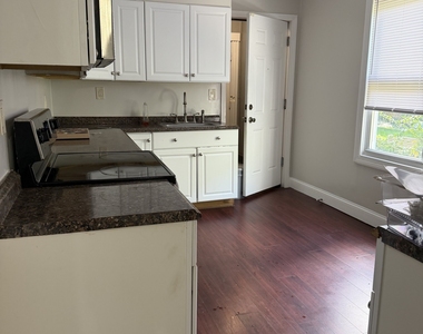 73 Bliss Street - Photo Thumbnail 2