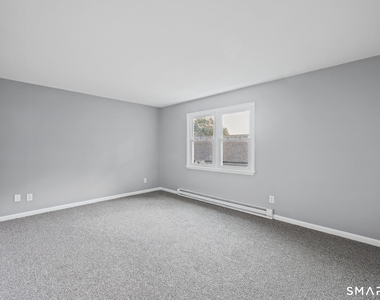 6 Irving Place - Photo Thumbnail 15