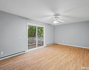 6 Irving Place - Photo Thumbnail 1