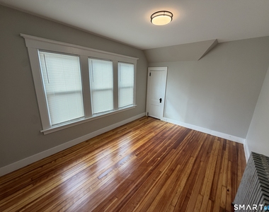 54 Hubinger Street - Photo Thumbnail 11