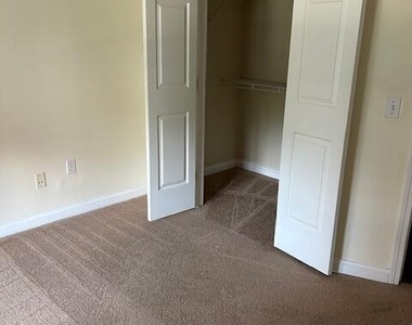488 Bedford Street - Photo Thumbnail 25