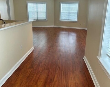 488 Bedford Street - Photo Thumbnail 16