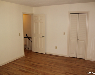 45 Tunxis Village - Photo Thumbnail 22
