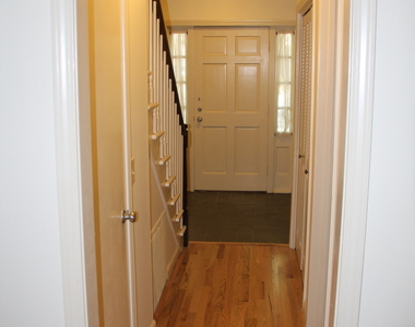 45 Tunxis Village - Photo Thumbnail 15
