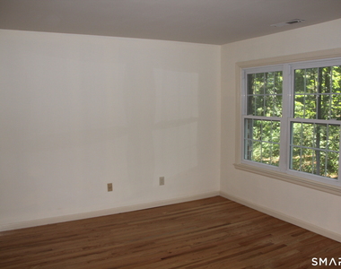 45 Tunxis Village - Photo Thumbnail 24