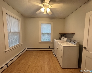 462 Main Street - Photo Thumbnail 13