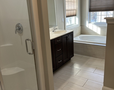 22 Hunters Lane - Photo Thumbnail 19