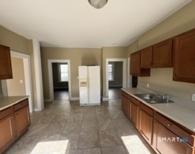 556 Zion Street - Photo Thumbnail 4