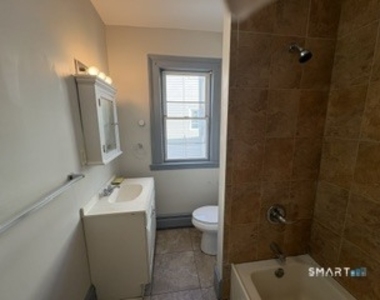 556 Zion Street - Photo Thumbnail 2