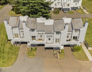 18 Tulip Drive - Photo Thumbnail 31